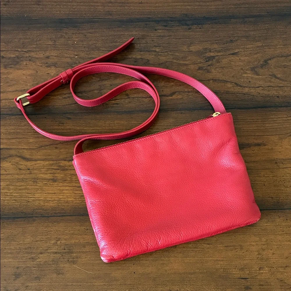 SAKS FIFTH AVENUE Red Genuine Leather Crossbody Bag Shoulder Purse‎ Three Pocket